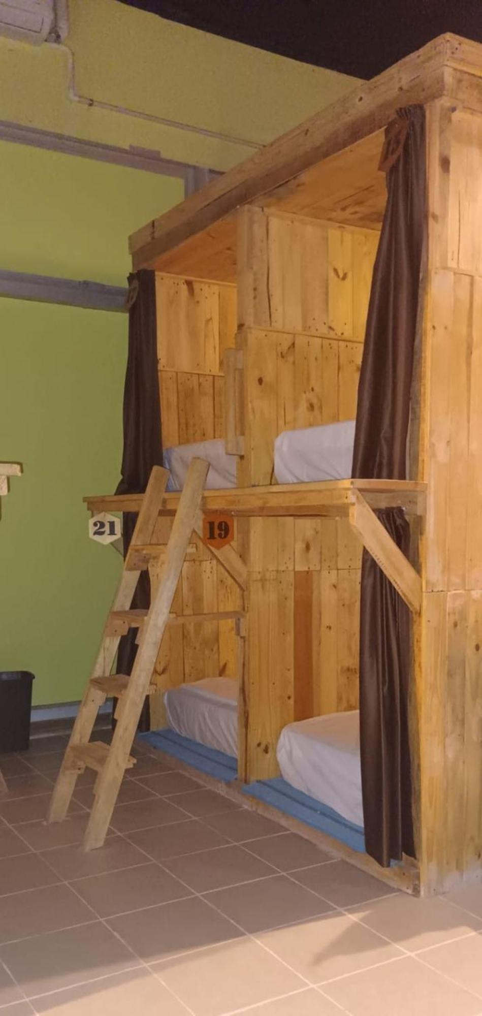 Hostel Tropico 20 Pdc プレヤデルカーメン エクステリア 写真